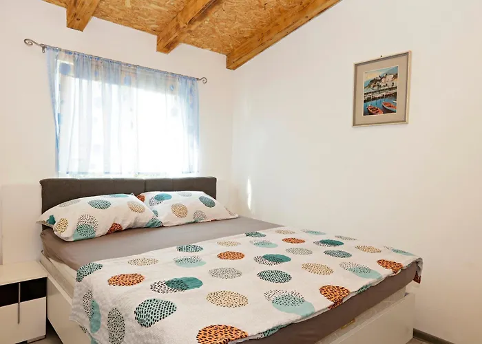 With Parking Space Kanica, - 23538